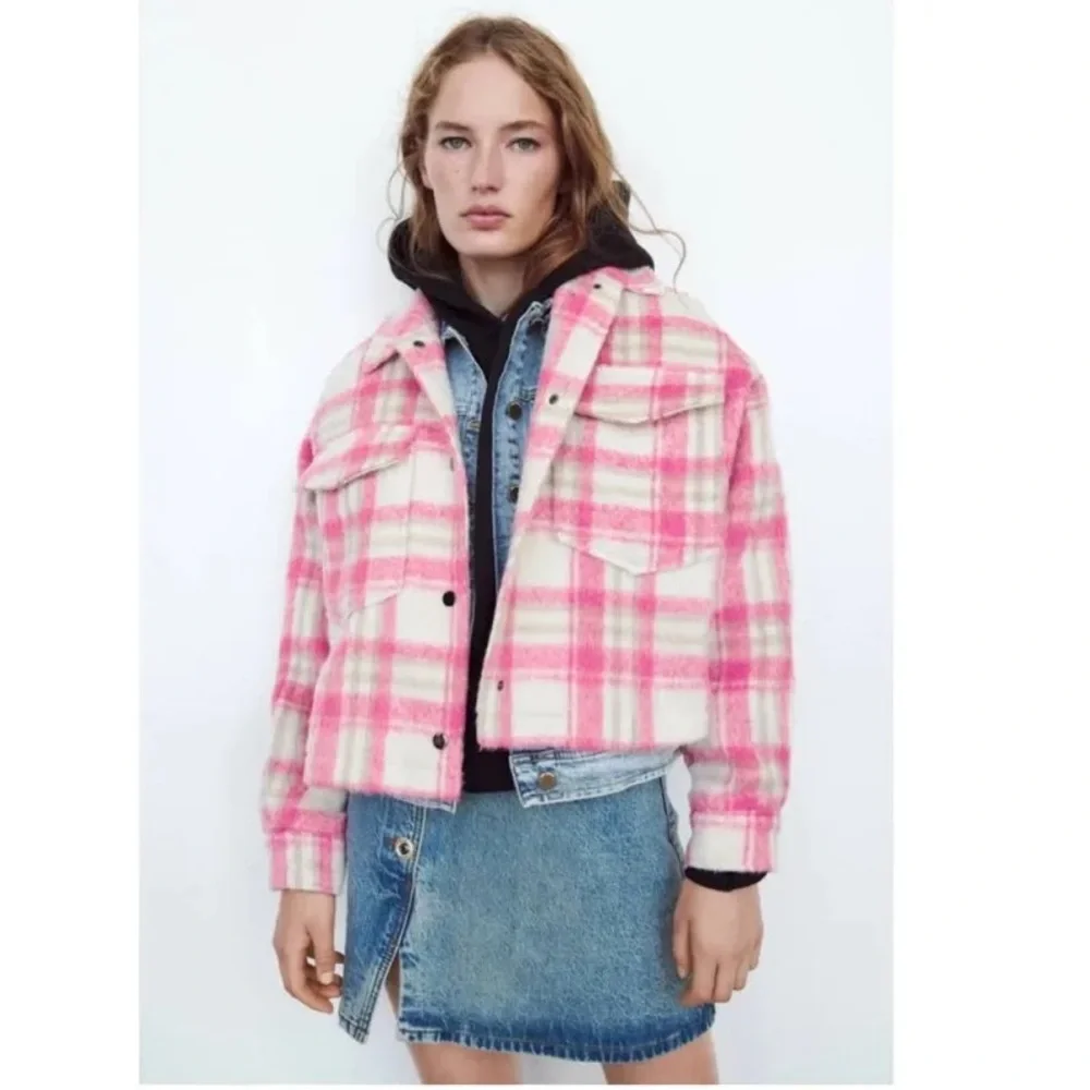 Zara Cropped Plaid Shacket Overshirt Jacket Pink White - Picture 1 of 5
